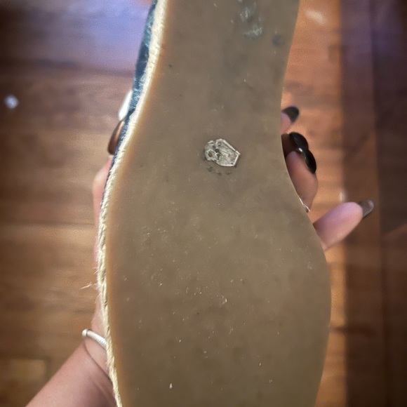 Michael Kors Pacific Espadrille - Picture 5 of 5